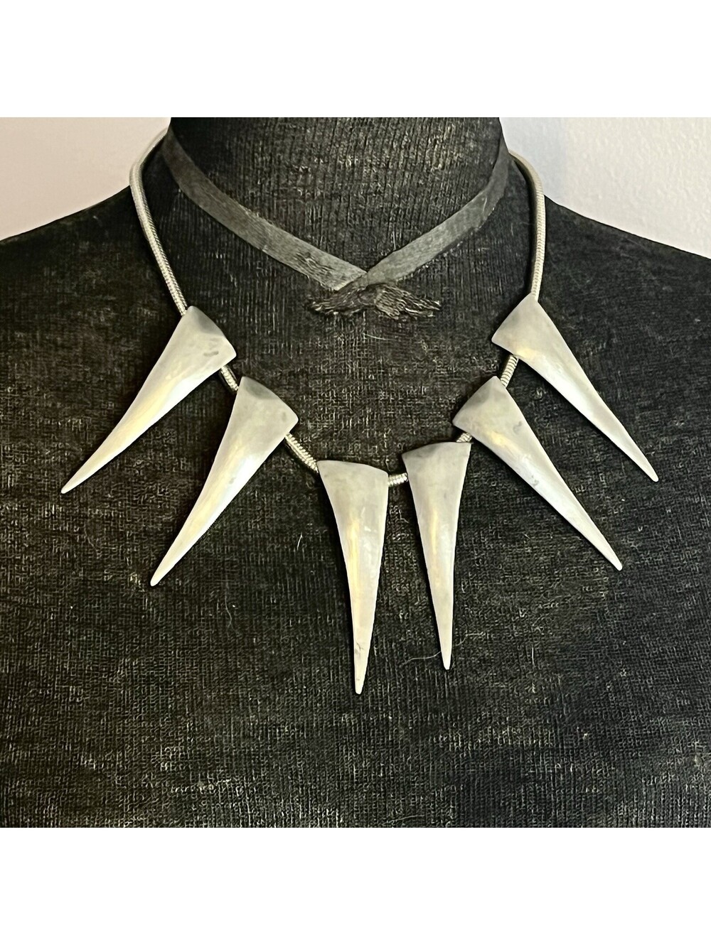 Vintage 80s Designer Robin Kahn Pewter Shard Modernist Brutalist Necklace Signed
